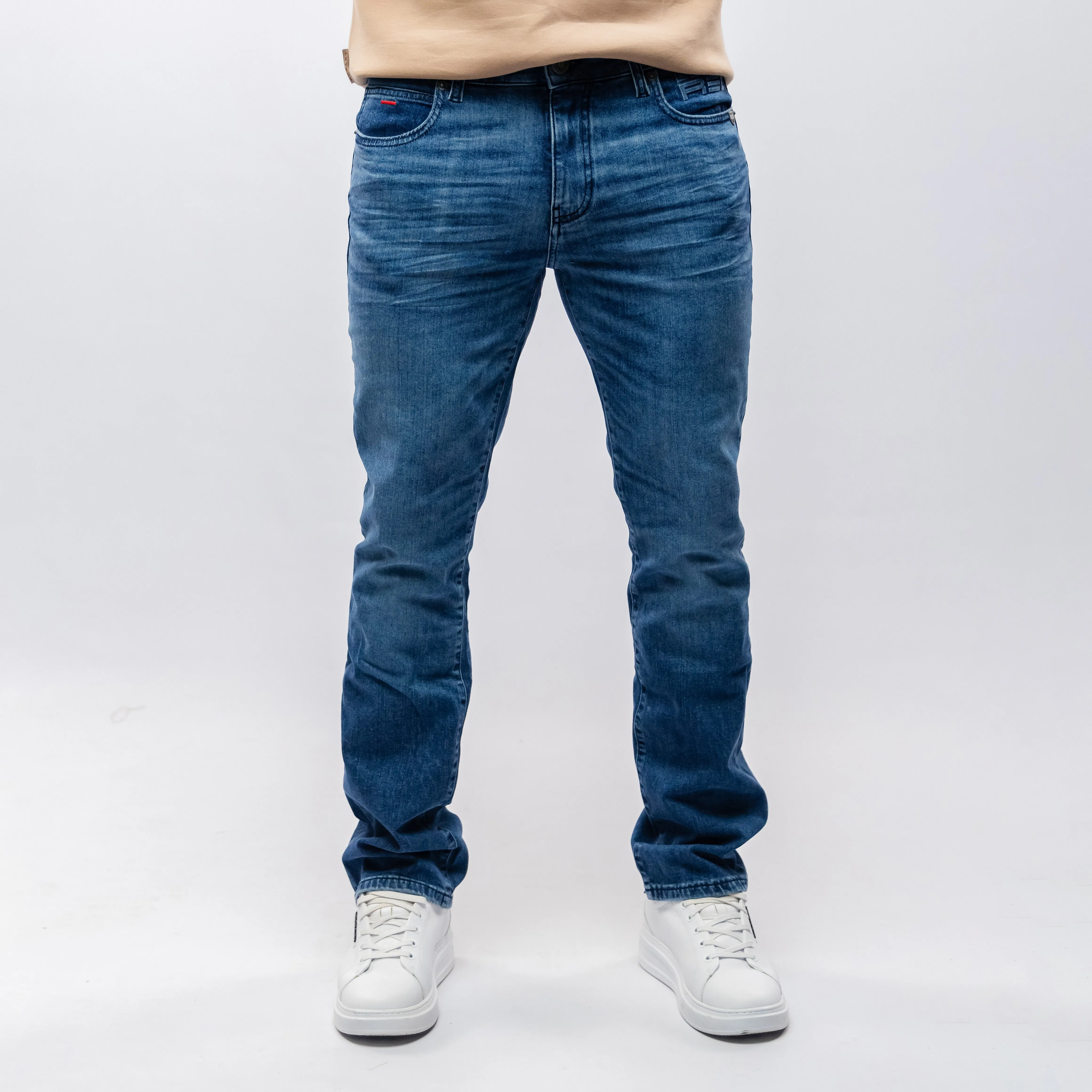 Bogart MAN Red Label Jeans – Timeless Denim, Elevated