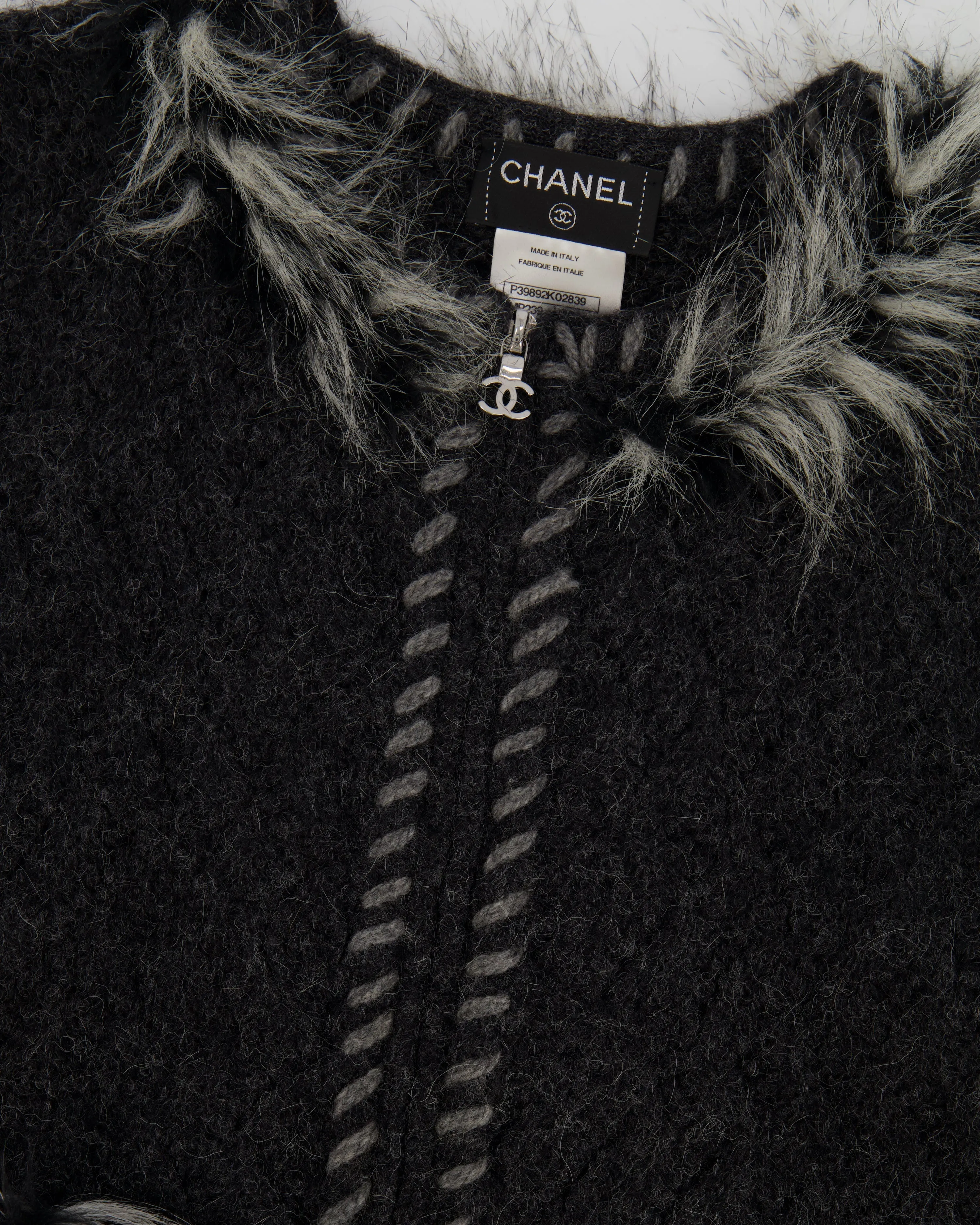 Chanel Dark Grey Cashmere And Alpaca Jacket With Pockets And Cc Logo Zip Detail Size Fr 40 (uk 12)