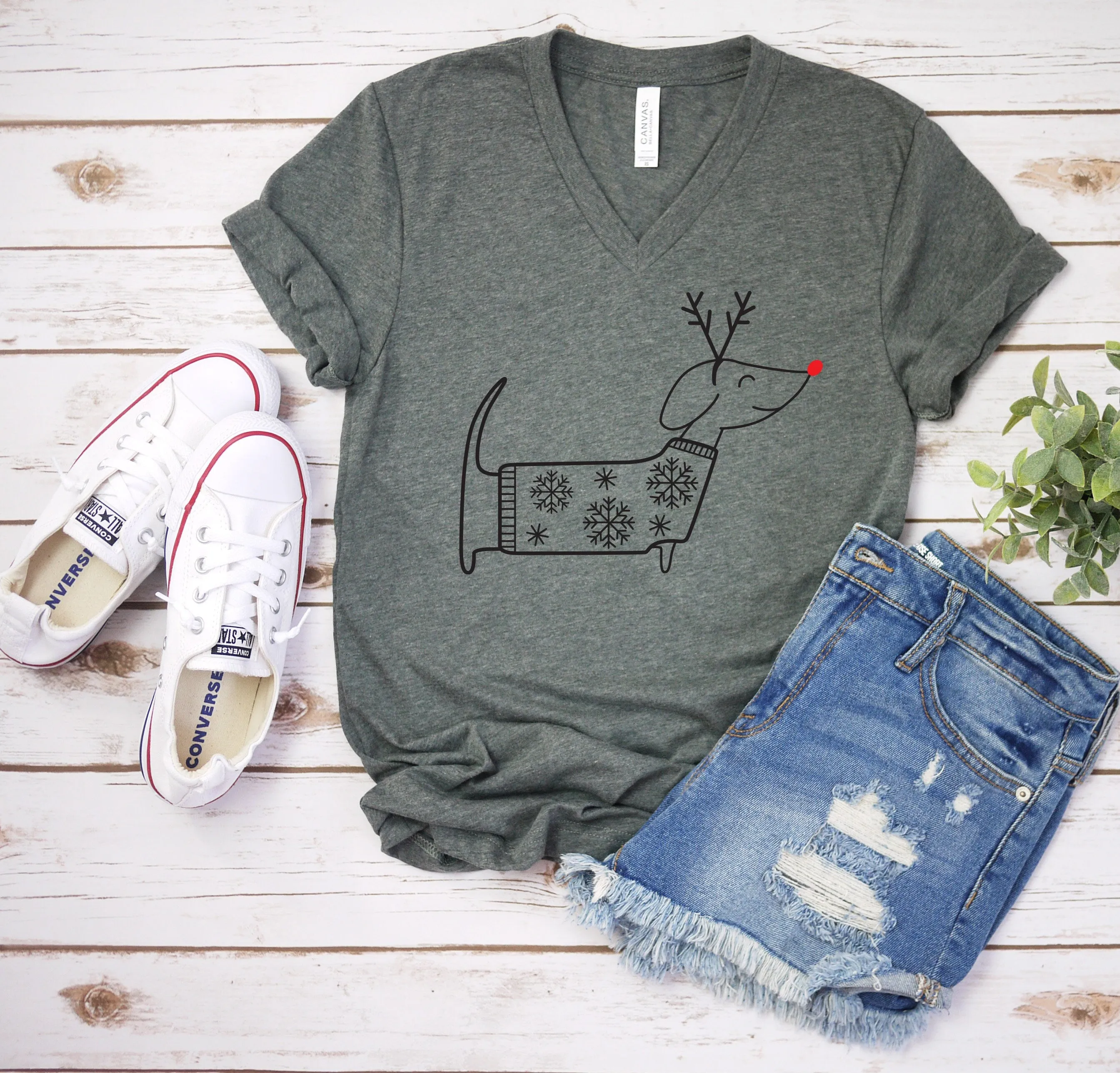 Dachshund Reindeer Christmas T Shirt - Cute Dog Lover Holiday Gift Shirt - Christmas Pet Sweater - Reindeer Dog Christmas Shirt