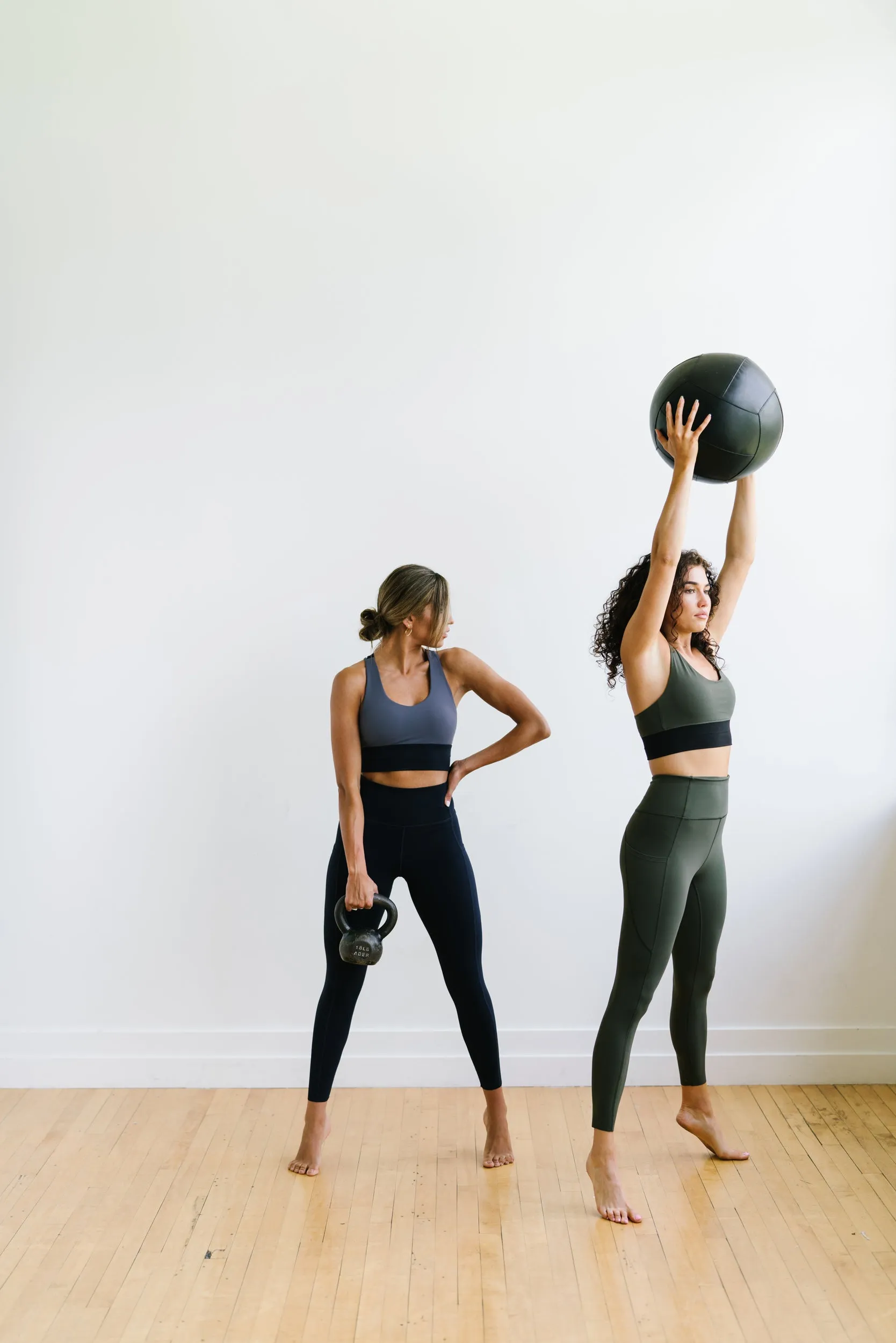 Focus Leggings - Olive Green | MT LUXE