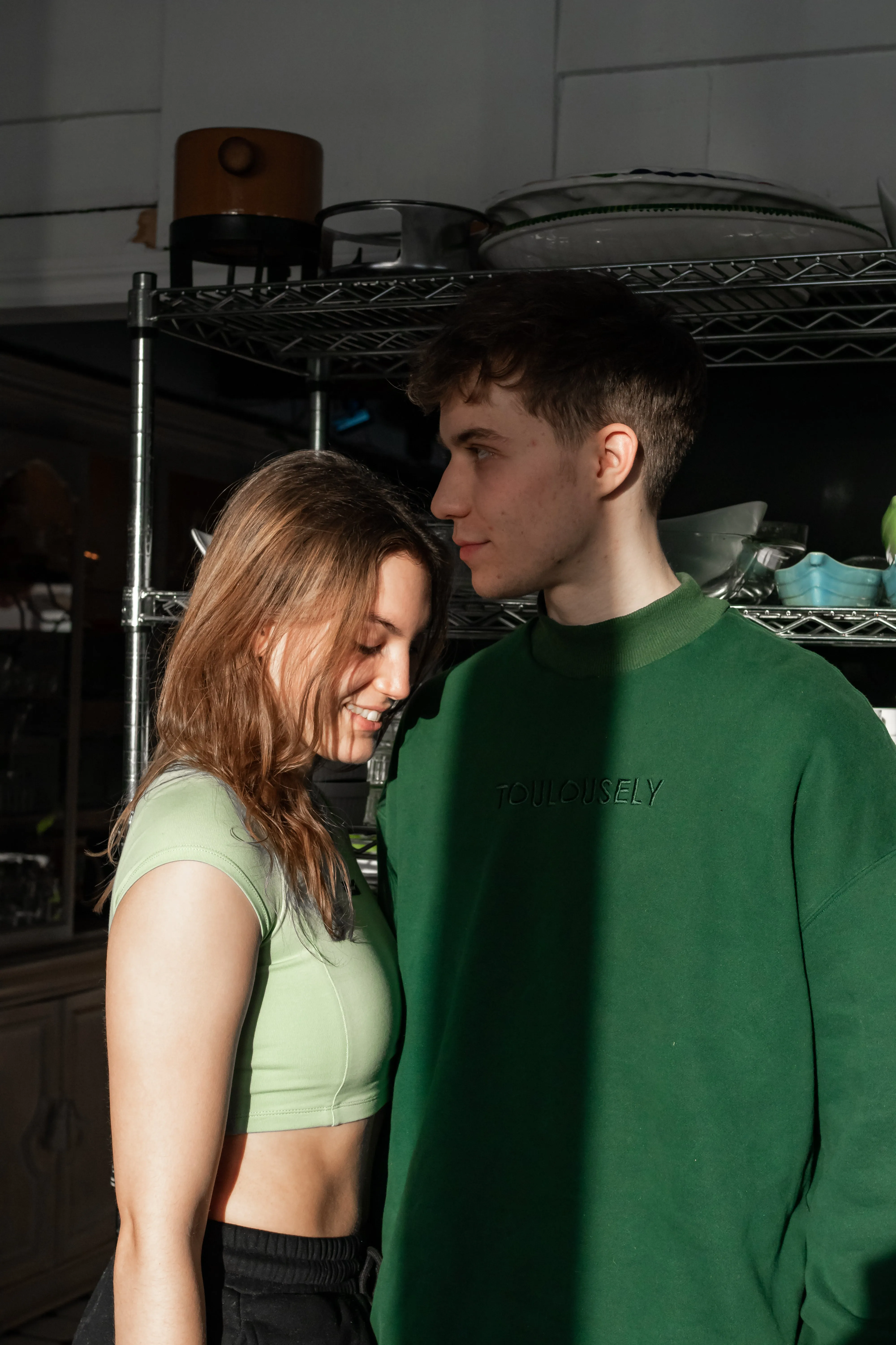 FOREST GREEN NECK SWEATSHIRTS