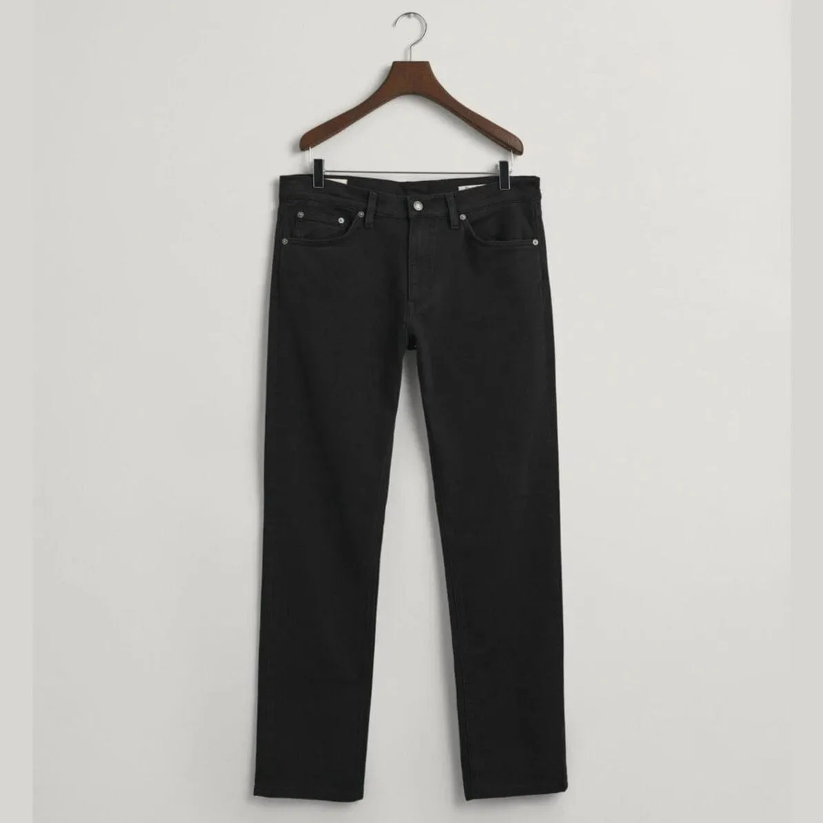GANT Regular Fit Soft Twill Jeans in Black