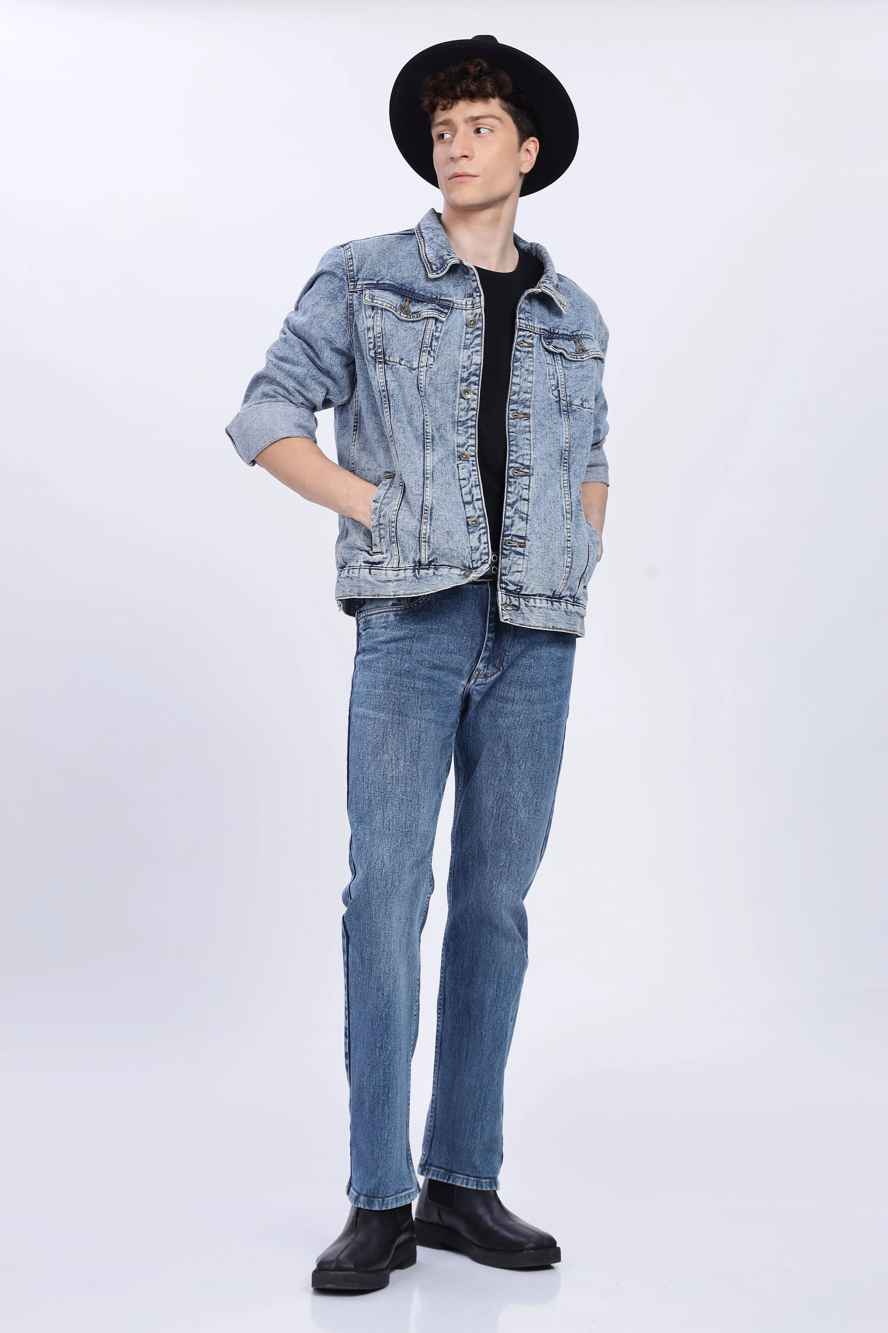 SAINTJONES-ACID WASH JEANS