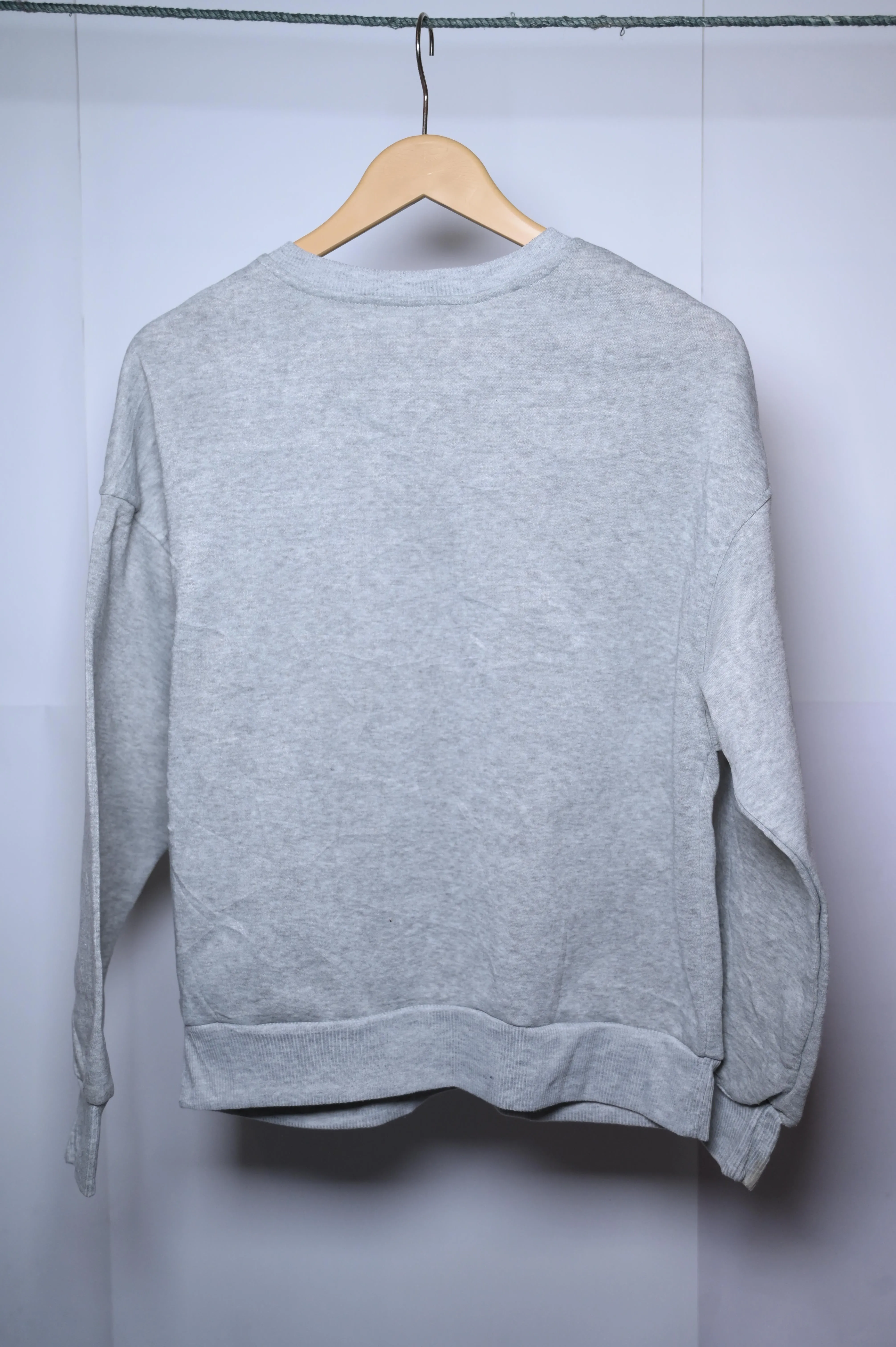 Thriftyfy Grey 'New York' Sweatshirt - Medium